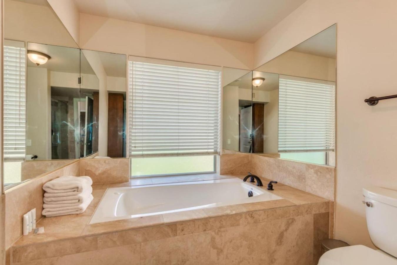 Stylish In Scottsdale Heatedpool & Hottub * Phoenix